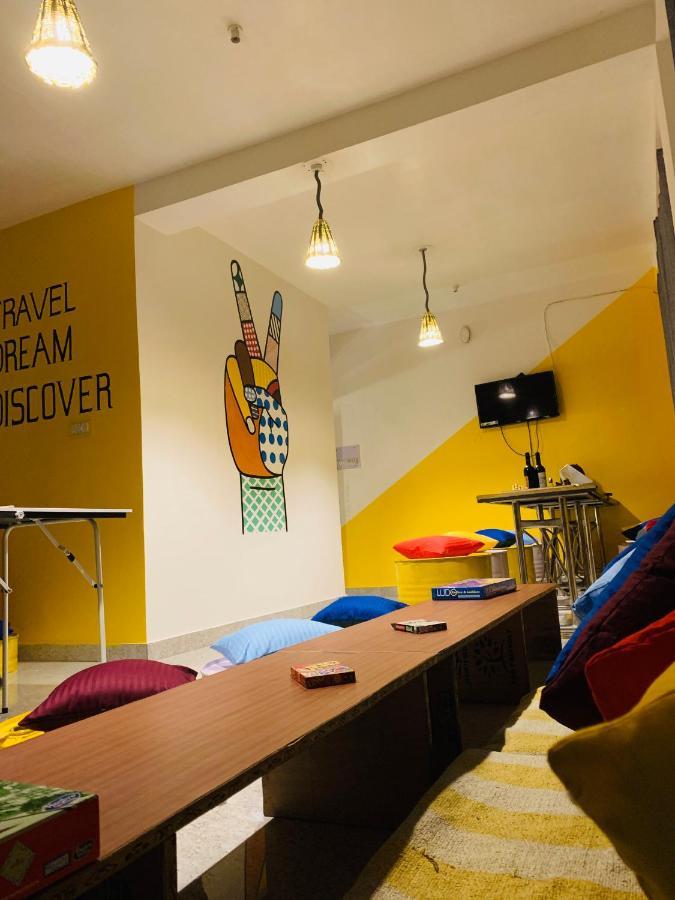Nomads Hostel Tosh エクステリア 写真