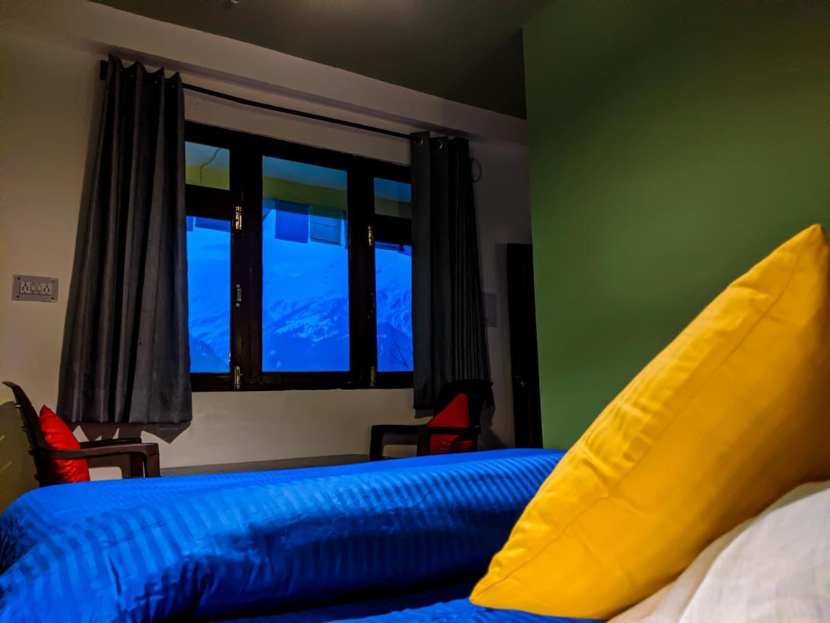 Nomads Hostel Tosh エクステリア 写真
