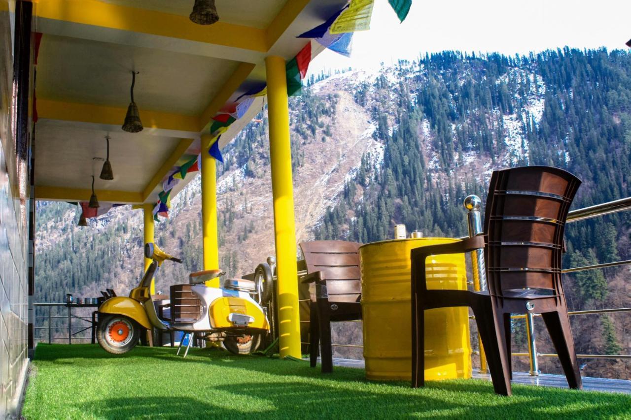 Nomads Hostel Tosh エクステリア 写真