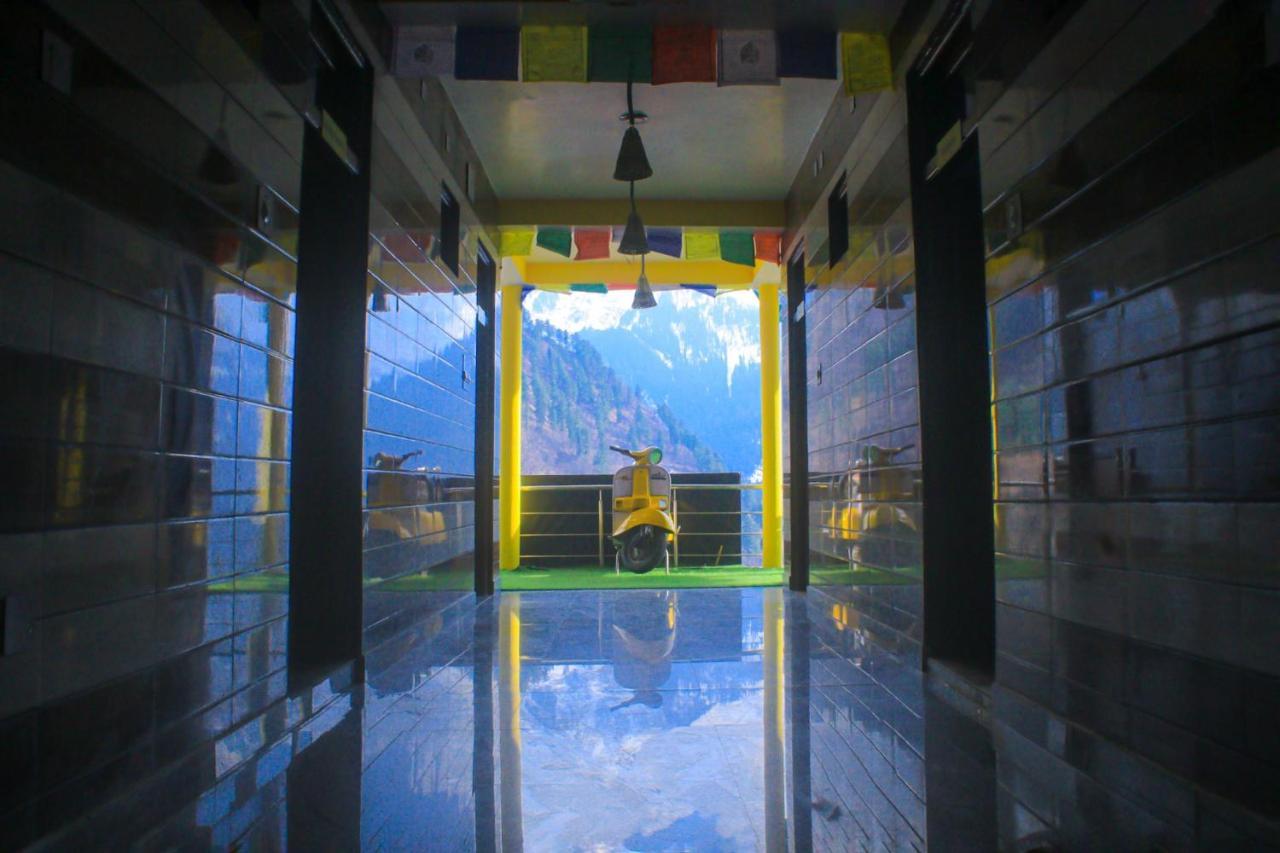 Nomads Hostel Tosh エクステリア 写真