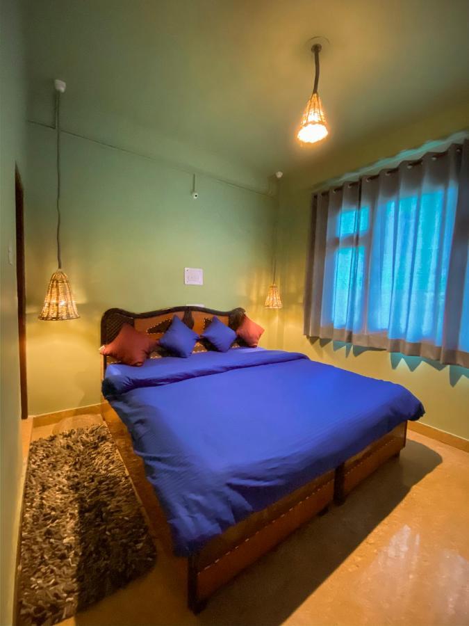 Nomads Hostel Tosh エクステリア 写真